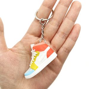 Varumärkes sneaker nyckelring 3D-sko nyckelring party trendig mögel ihålig dekorativ hänge bil nyckelning anti-förlora leksaker