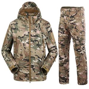 Giacche da esterno Felpe con cappuccio Escursionismo Softshell Giacca a vento Impermeabile Camouflage Volo Tattico militare Giacca da pioggia in pile con cappuccio Pantaloni 221203