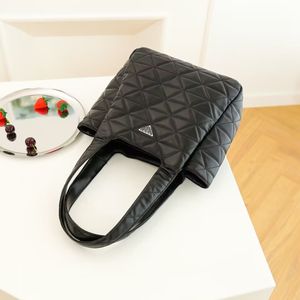 2022 Backpack Nylon handbag Best selling luxury wallet Women s bag messenger bag across purse