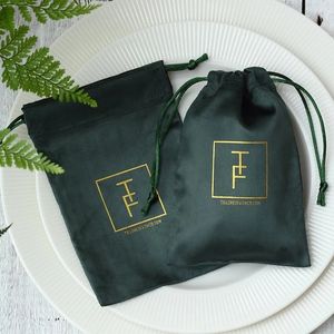 Jóias Stand 50 Sacos de Presente de Flanela Drawstring bolsas de embalagem verde Saco de doces personalizados para festa de casamento 221205