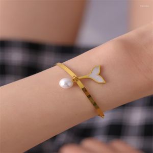 Charm Bracelets WeSparking EMO Gold Plated Stainless Steel Pearl Fishtail Shell Bracelet Spliced Chain Bangle