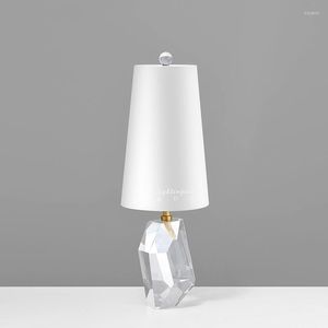Tischlampen American Light Luxus Transparente Kristalllampe Postmoderne europäische kleine Schlafzimmer-Nachttischlampe