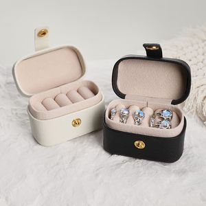 Bärbar liten smyckeslåda Travel Mini Gift Storage Organizer Earring Halsband Display Case Ring Holder Packaging Boxes