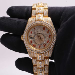 Zegarek na rękę Dostosuj diamentowy luksusowy zegarek męski ręcznie robiony producent biżuterii Natural Diamond Watcht1hsi4si