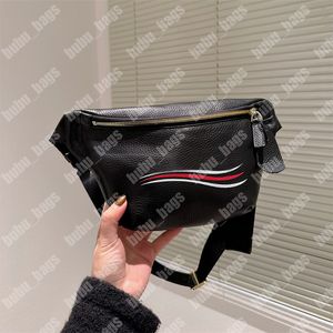 Kadın erkekler bel çanta tasarımcısı deri deri bumbag fermuarlı göğüs fanny paketi moda crossbody omuz çantaları lüks fannypack haberci çantaları