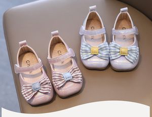 Sneakers Girls Leather Shoes Korean Children s Baby Toddler Cute Butterfly knot Princess Soft Flats Chic for Party 221205