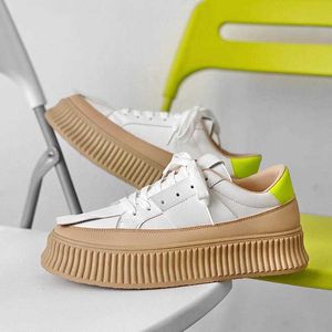 Dress Casual Shoes Small design 2023 new thick soled big toe INS casual series Harajuku trend men's shoes