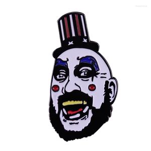 Spille La Casa dei 1000 cadaveri Spilla del Capitano Spaulding Spilla di film horror classici Clown raccapricciante Distintivo di zombie Sid Haig Devils Rejects Poster