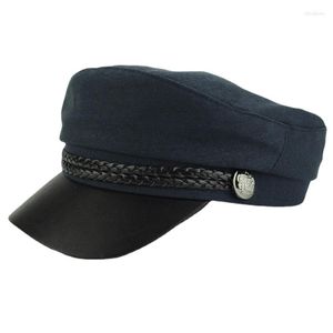 Berets Sun Casual Military Caps Kobieta bawełna beret płaskie czapki kapitan czapka ciężarówki vintage czarny sport tata kość męska kobiety skórzane kapelusz