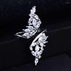 Anéis de casamento requintados anel de dedo anel de moda de asa embutida de cristal de zircão de abertura ajustável jóias de prata de luxo para mulheres