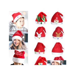 Beanie / Kafatası Kapakları 12 Stil Hızlı Noel Süsü ADT Kırmızı Ortak Şapka Santa / Çocuk Karikatür Parlayan Damla Teslimat Moda Accessori DHL82