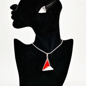Halsband örhängen set 3 färger epoxy 3d pyramid hänge rostfritt stål eleganta smycken