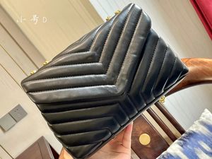 Yeni çanta zincir askılı çanta Lüks tasarımcı Çanta crossbody omuz kadın moda bayan zincirleri çanta dana Debriyaj omuz çapraz vücut