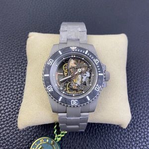 Orologi ROF 116610 ha un diametro di 40 mm con un movimento 3130 Design completamente cavo in fibra di carbonio con la bocca in vetro Specchio in acciaio Cinta di acciaio