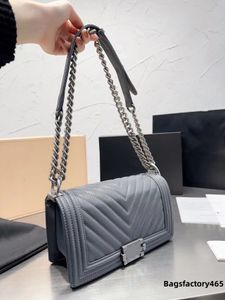 Designer all'ingrosso classico da donna Mini borse moda classiche Trapuntato con patta a catena Diamante in pelle di vitello Caviale Borsa a tracolla in vera pelle Borse di lusso