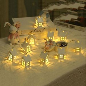 Strings 20LED Wooden House String Light ABS Material Battery Operated Lamp Home Decoration For Christmas Wedding Party Holiday