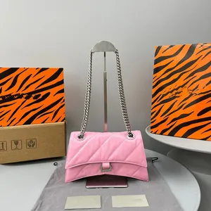 European and American ladies handbag shoulder messenger bag designer retro chain embossed pink leather fashion cute luxury