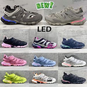 2023 Designer Luxury Womens Mens Casual Shoe Track 3 3.0 LED Sneaker Trainer Lighted Tess.S. Gomma Leather Trainer Nylon Printed Platform Sneakers Mężczyźni 26Mt#