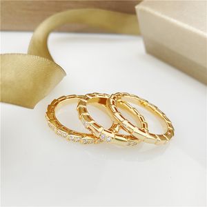 Love Rings Snake Bone Stylish For Mens Women Designer Ring Luxe Diamant Boheemian 18K Rose Gold Snake Fashion Wissing Finger Gift Wedding Anniversary Sieraden