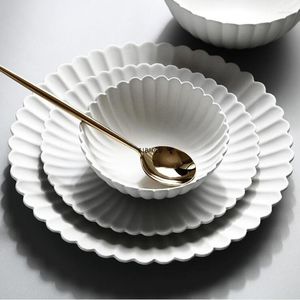 Plates Gray Petal Dinner Plate Ceramic Kitchen Tableware Set Dishes Rice Salad Noodles Bowl Soup Cook Tool 1pc