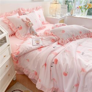 Set di biancheria da letto Set trapunta da letto per coppia romantica francese Copriletto estivo Rosa Comodo lenzuolo Federa 4 pezzi Lavabile in lavatrice