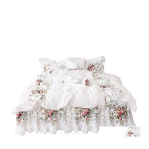 Bedding Sets 4Pcs Korean Style Beige Princess Bedding Set Luxury Rose Printing Lace Quilt Er Ruffles Bedspread Bed Sheet Cotton Quee Dhodf