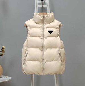 Kadın Yelekleri Kadın Kabarık Ceket Kolsuz Kadın Ceketler Tasarımcı Mat Slim Outwears Coats S-2XL HGH2
