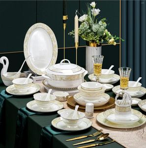 Dinnerware Define tigelas e pratos de cerâmica Jingdezhen Factory Casa de tabela de mesa de fábrica Presente Nórdico Bone China Bowl Plate Combinati