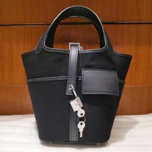 10A nova bolsa feminina de couro superior encerada à mão designer de linha de emenda balde de lona clássica simples bolsa portátil ombro moda casual marca de couro caixa de presente por atacado