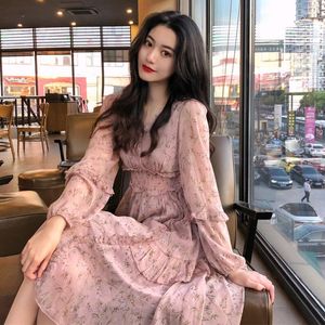 Casual Dresses Korean Version Of The Retro Long-sleeved White Dress Knee-length Skirt Bellflower Floral Chiffon Spring And Autumn