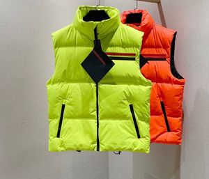 Новый дизайнерский дизайнерский бренд Down Vests Высокопроданный ветрозащитный материал модный молнии карманной сплайсинг дизайн роскошные теплоты для мужчин