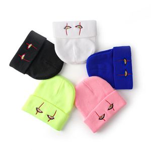 Cappello lavorato a maglia unisex Inverno caldo Beanie Clown Pennywise Occhi spaventosi Uomo Ricamo Copricapo di lana Cappello lavorato a maglia Donna Ciclismo Berretto da sci 10 colori