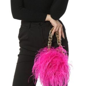 Waist Bags real natural ostrich feather mini handbag with gold big chain fashion chic furry romantic party concern dinner wedding 221208