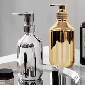 Liquid Soap Dispenser 300ml Bath Hand Dispensers Kitchen Gold Chrome Plastic Lotion Shampoo Bottles Rust proof Boston Round Shower Gel Container 221207