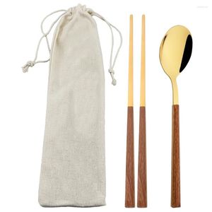 Conjuntos de utensílios de jantar 3pcs Conjunto de talheres de viagem de ouro imitação maçaneta de madeira pauzinhos de aço inoxidável colher de mesa com bolsa de armazenamento