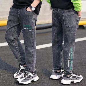 Calças calças primavera outono meninos moda estas casuais jeans para calças de jeans longas crianças crianças soltas roupas de fundo 221207