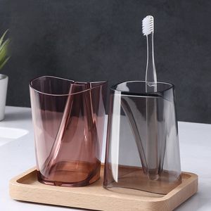 Bath Accessory Set Transparent Simplicity Toothbrush Cup Creative Eco friendly Plastic Bathroom Couples Tooth Brush Mug 221207