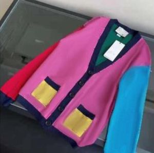 Swetery damskie swetry designerki swobodne drukowanie na dzianinu w dekolcie w dekolcie i zimowa moda obroża luksusowe ubrania płaszcz kobiety