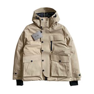 22 Britischer Stil Herren kurze Daunenjacke Stickerei Stylist Mantel Parka reine Farbe Hoodle verdicken Winter Gans Jacken Männer Frauen mit