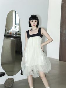Vestidos casuais The White in Summer Moonlight First Love True Silk Yarn Fionstching Design Feeling Condole Belt Vest Dress Dress