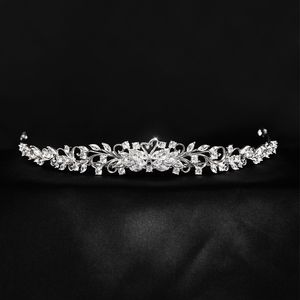 Modaya Gümüş Renk Aşk Swan Düğün Tiaras ve Taçlar Kadınlar İçin Düğün Başlık Saç Süsleme Gelin Prenses Takı Hediyesi