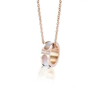 Rose Gold Necklace Suit Fashion Armband Mens Bangle rostfritt st￥l Nagelarmband Alla hj￤rtans dag ￶verdrivna designer halsband ￤lskar ring par lyxiga smycken