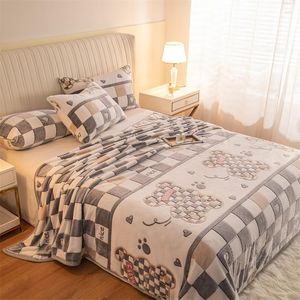 Blankets Sale Fall And Winter Snow Wool Blanket Coral Fleece Flannel Sheets Air Conditioning Office Nap Cushion Covers Anime