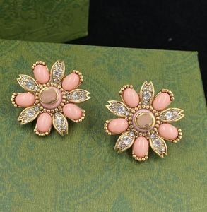 Modemärke Flower Letter Earring Ear Stud Classic Designer Earrings Statement Eardrop for Women Lady Party Wedding Jewelry With Box