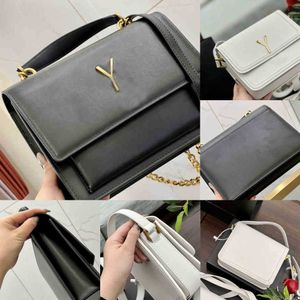 أكياس مسائية جديدة الكتف عرق الكتف Capacit Tofu Bun Women Handbag Handbag Luxur Designer Crossbod Female Box 220316