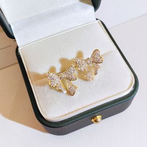 Kobiety z muszki Kolczyki 925 Sterling Srebrny boho Wedding White Topaz Clear Korea Długie kolczyki biżuteria koktajlowa