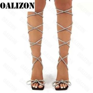 Sandals Summer 2022 New Strappy High Sandals مثيرة على الركبة عالية الكعب نساء أحذية أزياء Crystal Bow Party Slides T221230