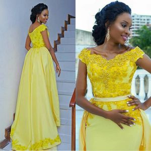 Off Shoulder Yellow Mermaid Bridesmaid Dresses Applique Lace Beads Vestidos Detachable Train Long Wedding Party Dress