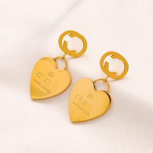 High Sense Lovers Love Earrings Fashion Girl Stud Earring 18k Gold-plated Jewelry Hot Luxury Accessories Design Letter Earrings For Women Birthday Gift