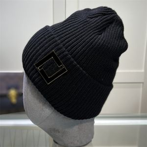 Berretti lavorati a maglia di marca di marca Berretti di lusso da donna Berretti con teschio moda uomo Casquette da viaggio all'aperto Cappello invernale in cashmere Cappello a secchiello con lettera